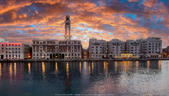 Bari, lungomare Nazario Sauro fotografato con il drone