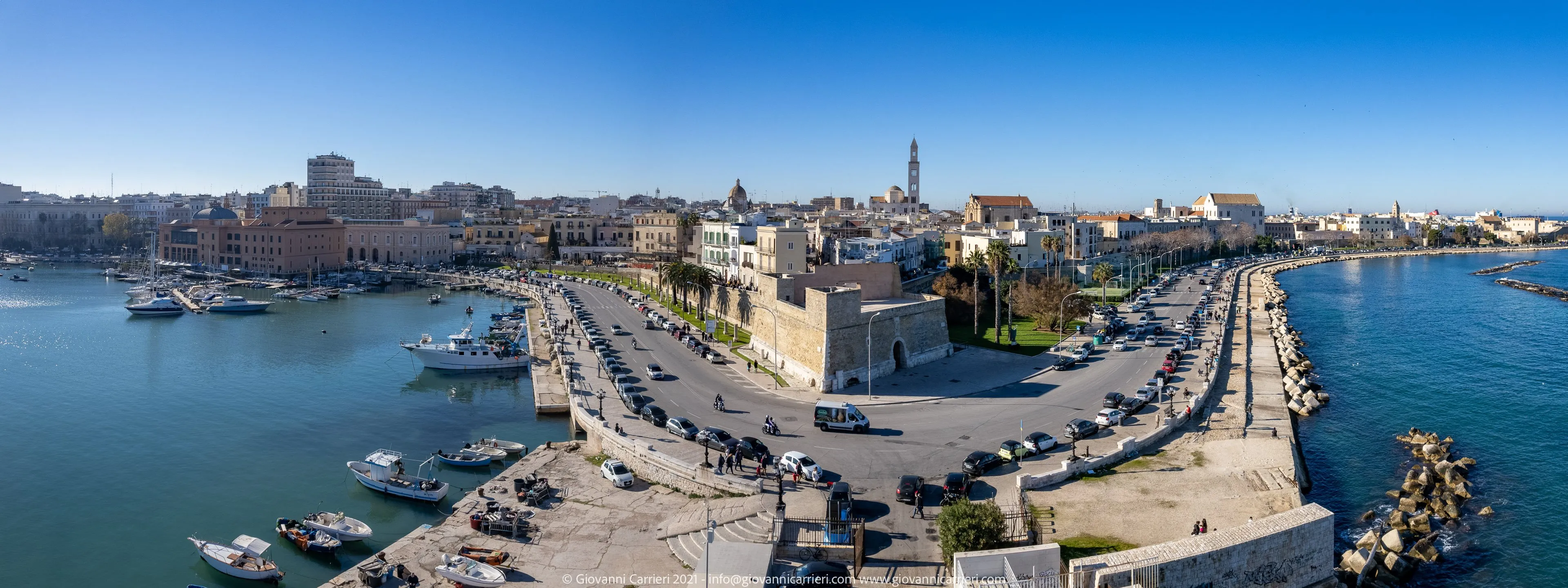 Il lungomare Imperatore Augusto visto dall'alto