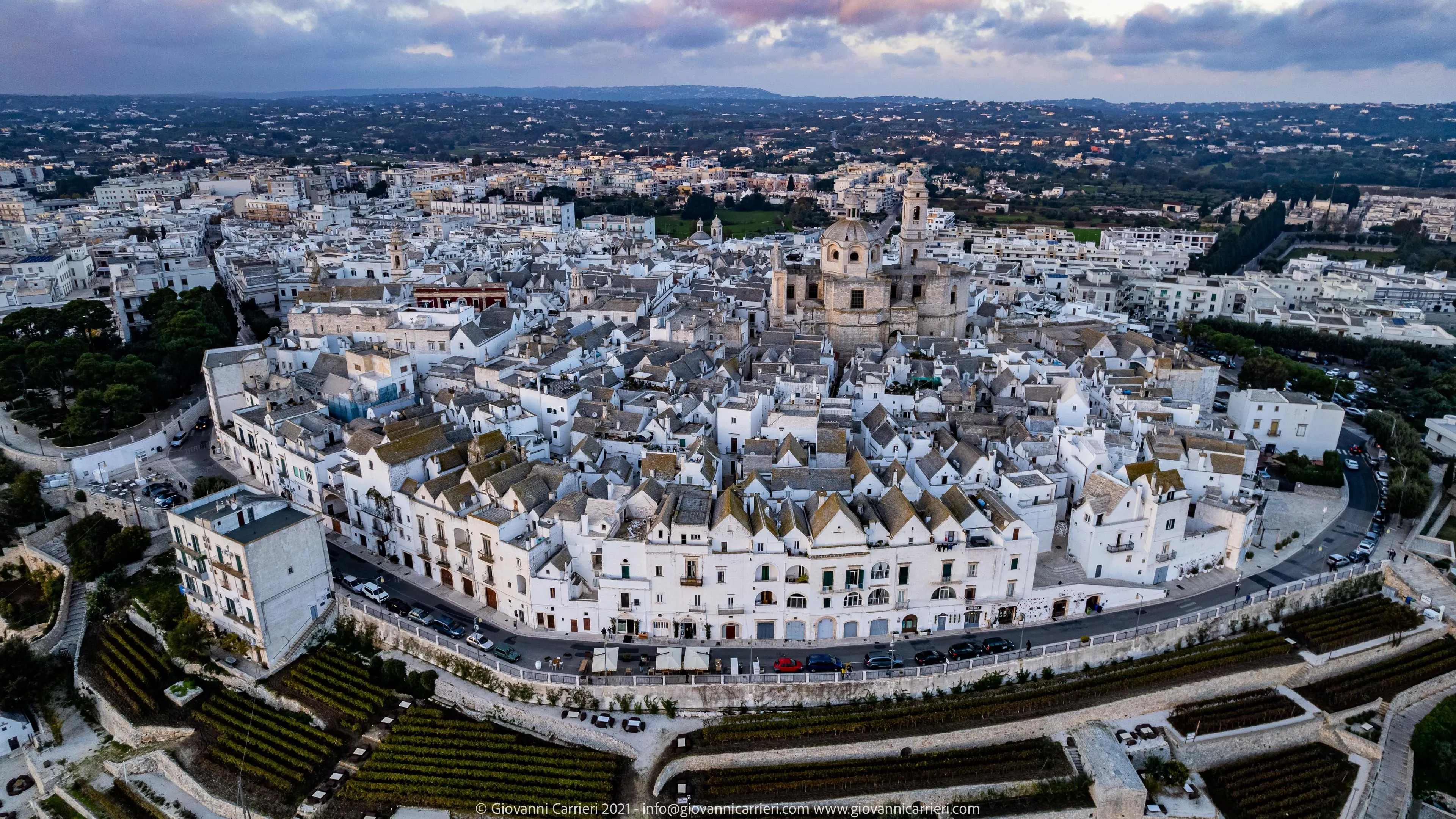 The lungovalle of Locorotondo from via Nardelli, aerial photography