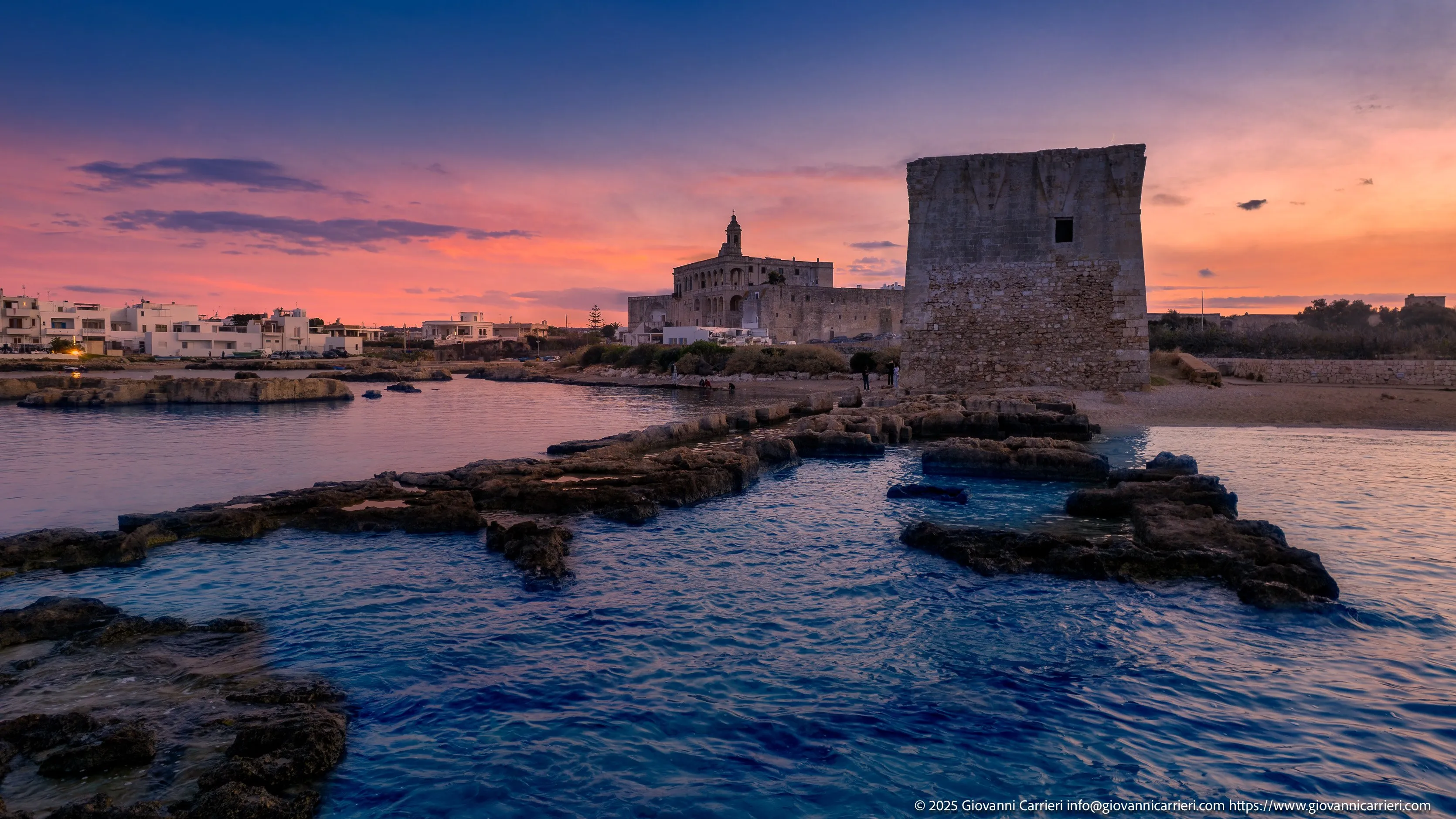 Tramonto sull'Abbazia di San Vito, Polignano a Mare