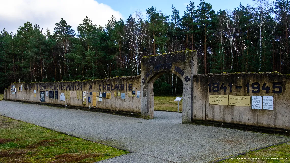 Le mura del campo di sterminio di Chełmno