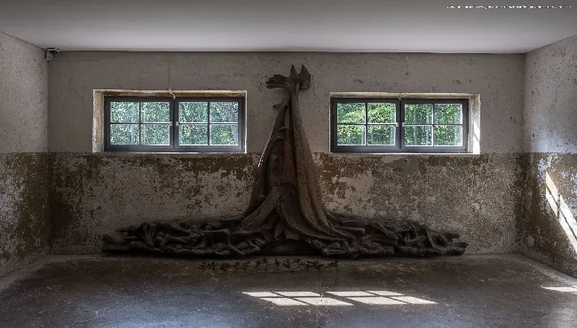 The monument in front of the Mittelbau-Dora crematorium furnaces