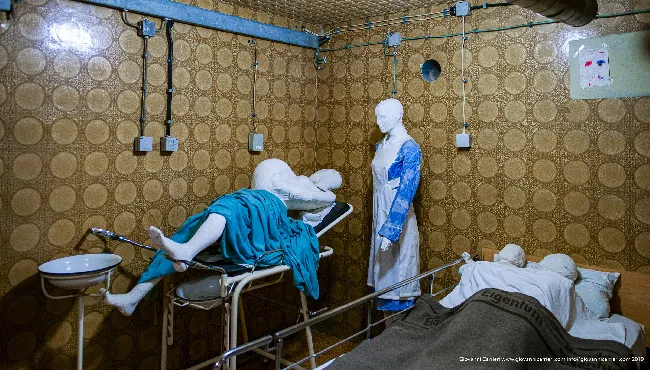 Care to patients in the hospital during the siege of Vukovar