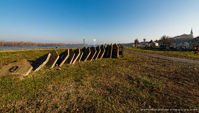 Rappresentazione artistica che ricorda la distruzione della città di Vukovar