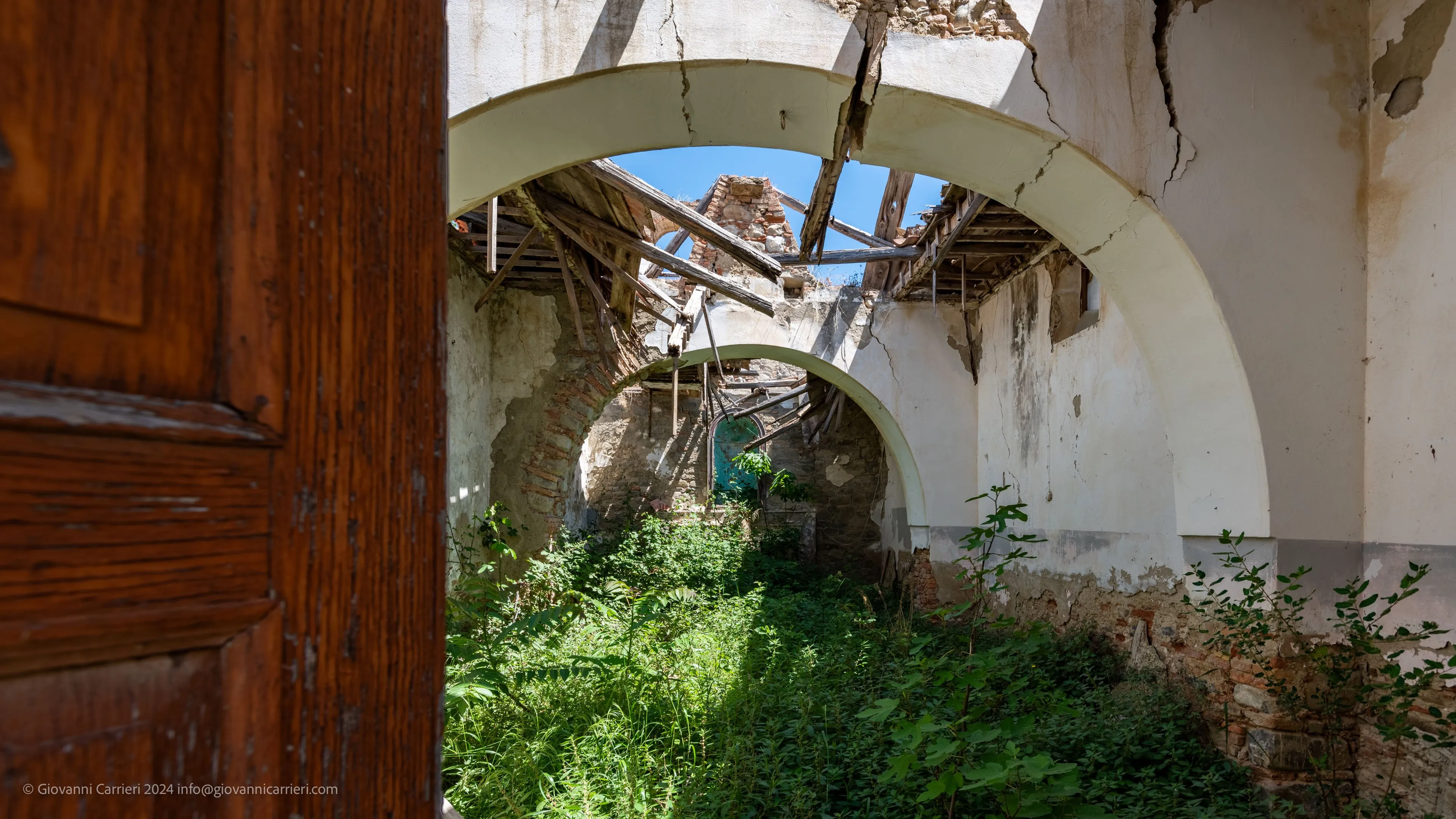 Internal view of the church of Santa Maria Assunta