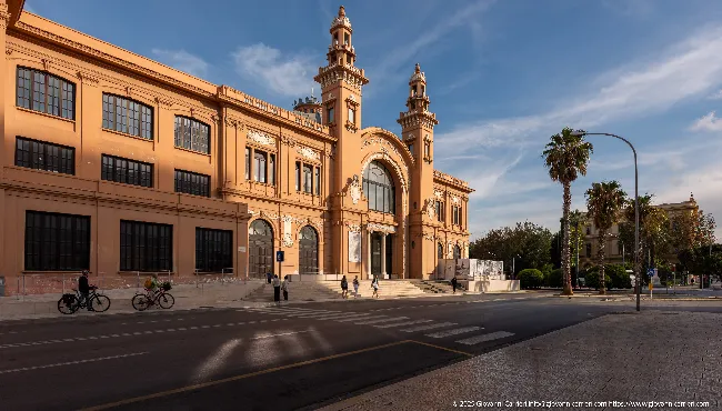 Teatro Margherita Bari - Architettura Liberty sul Mare
