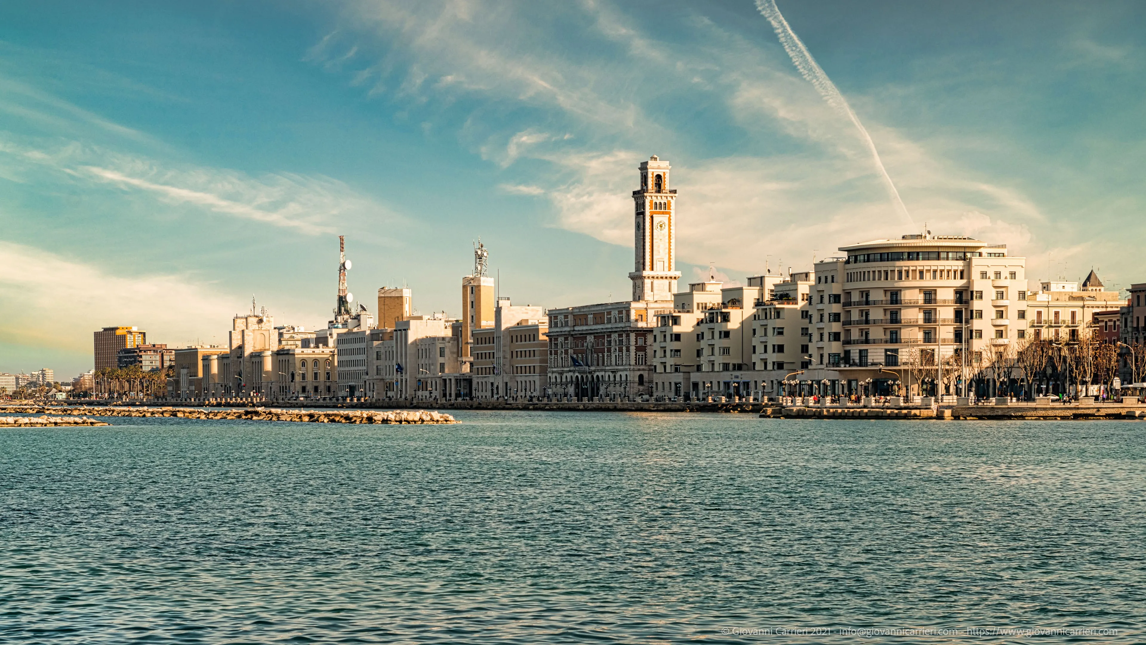 The waterfront of Bari at noon