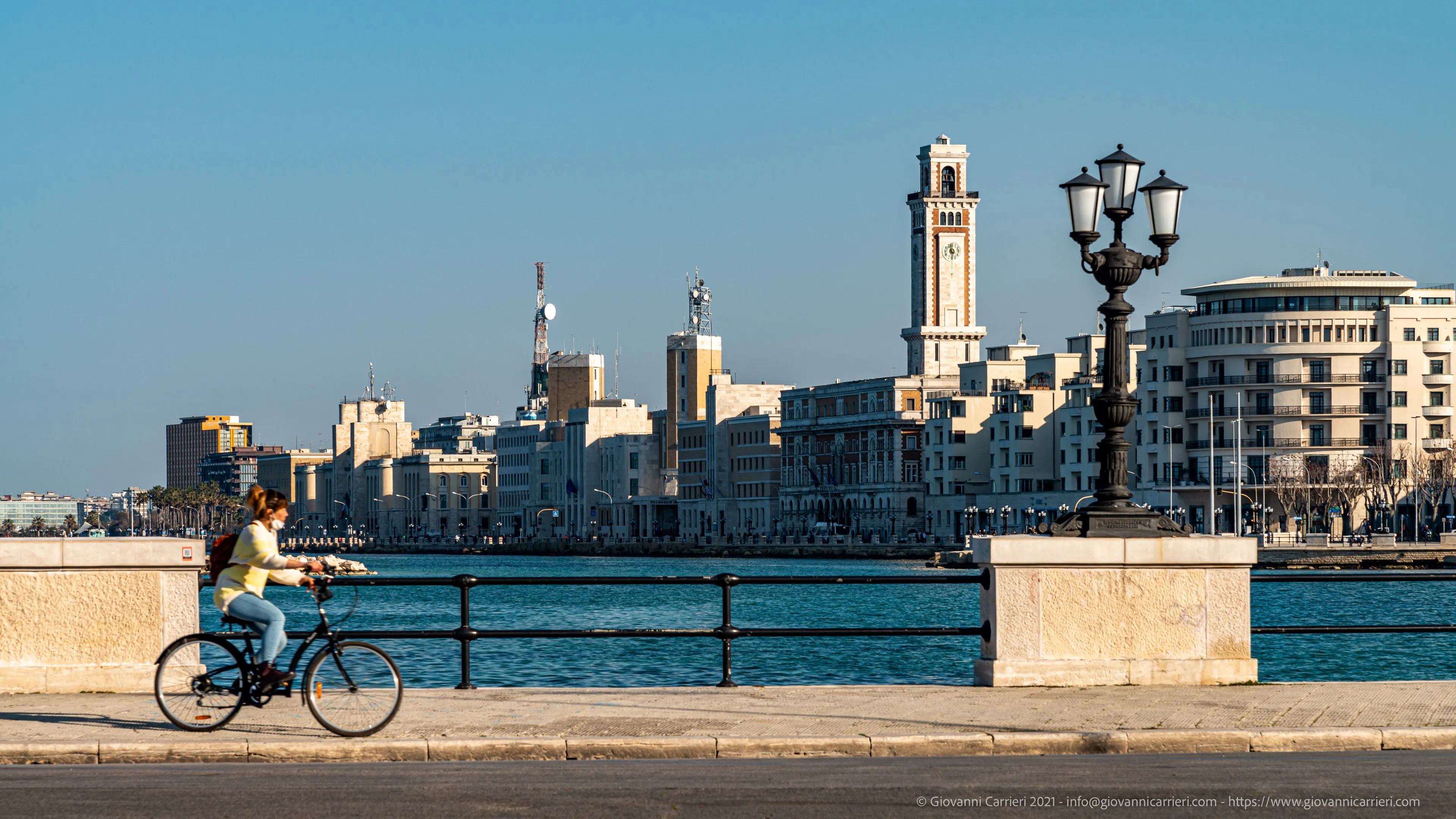 La bicicletta, il covid, ed il lungomare di Bari