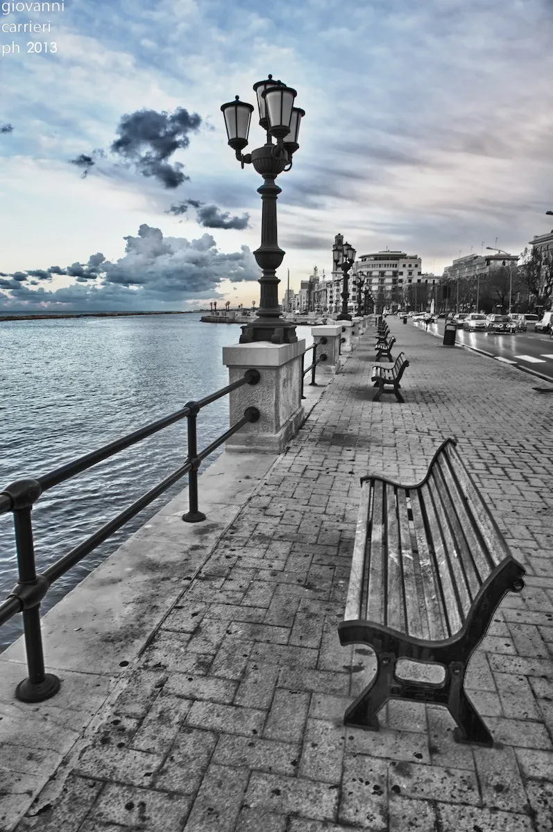 La Couleur et le Noir - Bari lungomare