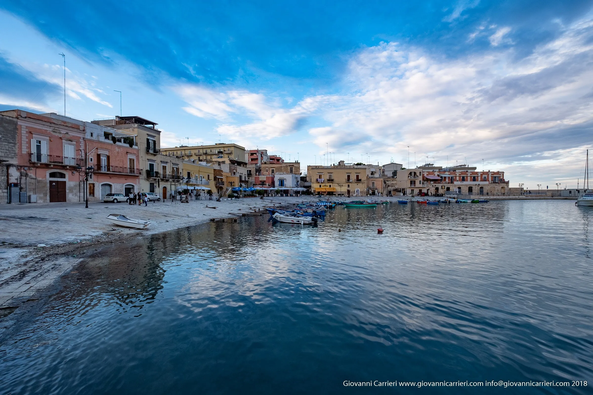 Panoramica del porto vista da Via Nazario Sauro, Bisceglie