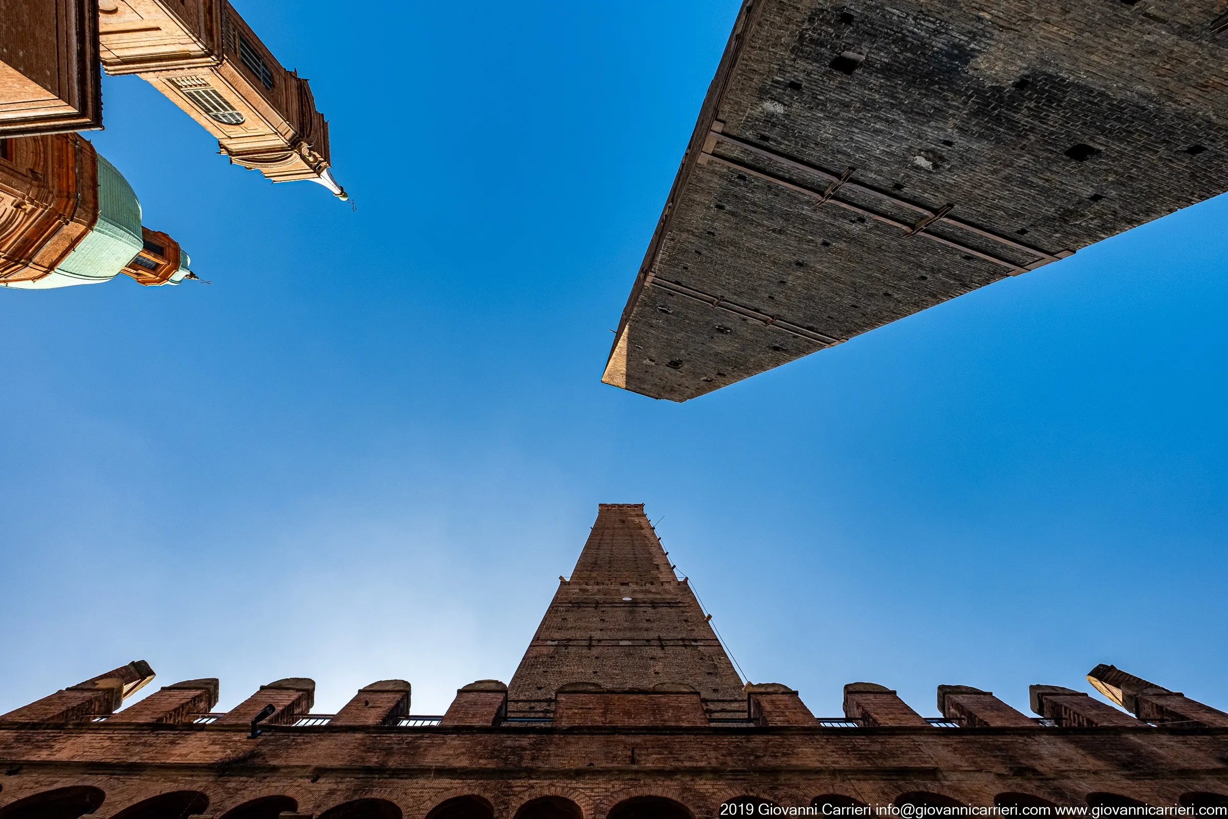 Porta Ravegnana square