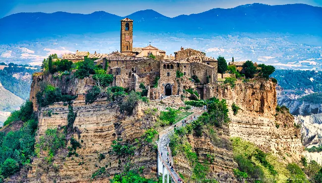 Il panorama di Civita