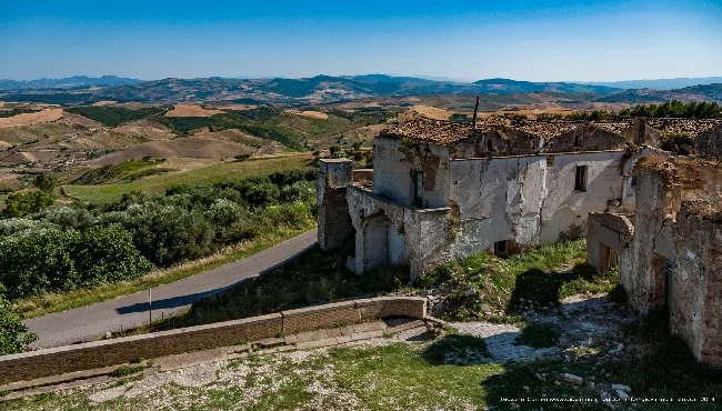 I ruderi di Craco Vecchia