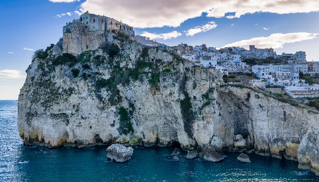 Peschici cliff profile