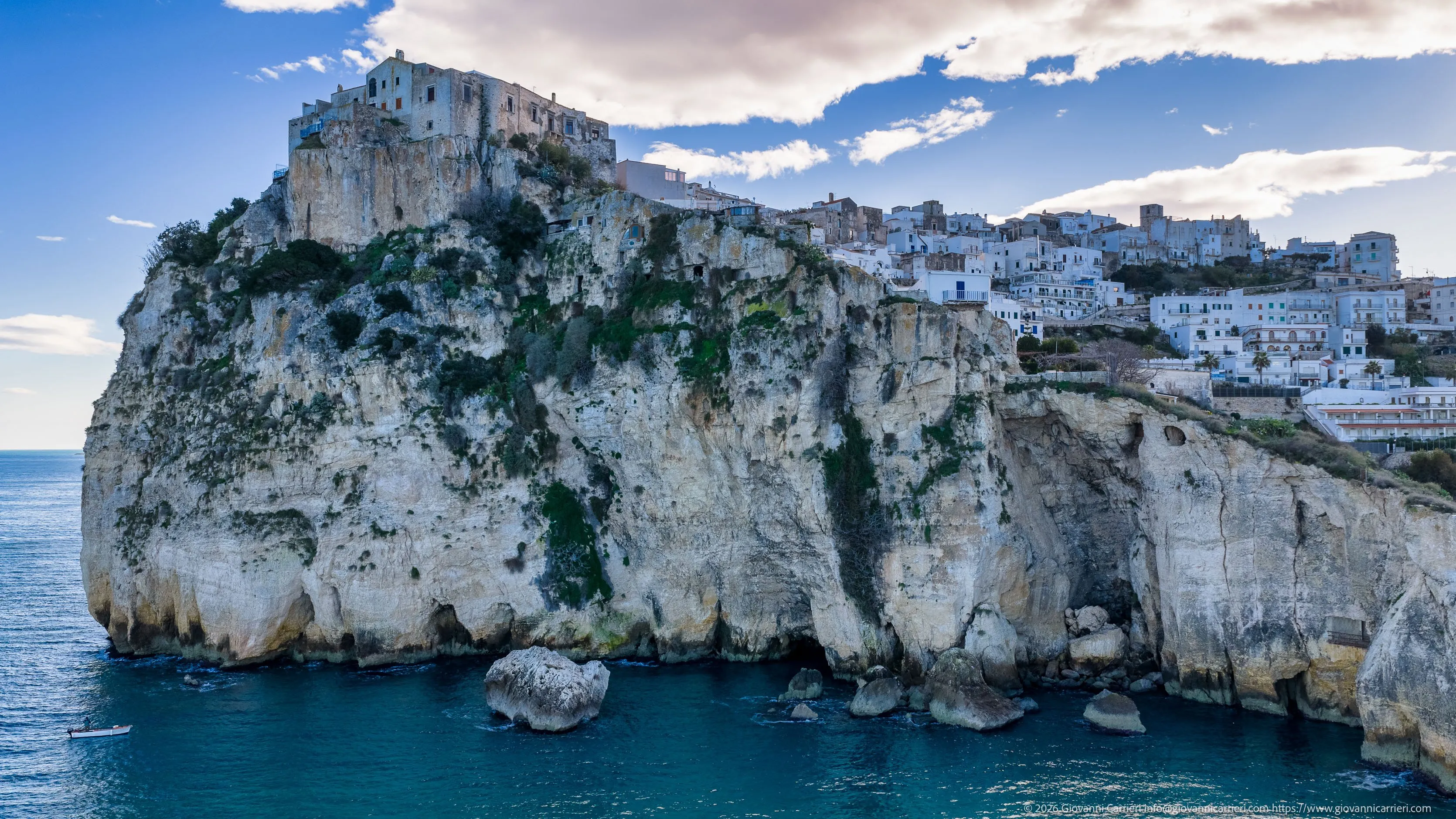 Peschici cliff profile