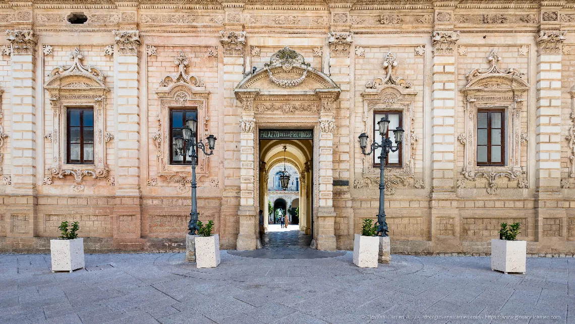 Palazzo della Provincia, Lecce