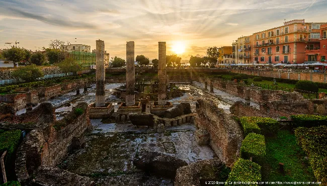 Tempio di Serapide, Pozzuoli, Vista Ovest al tramonto