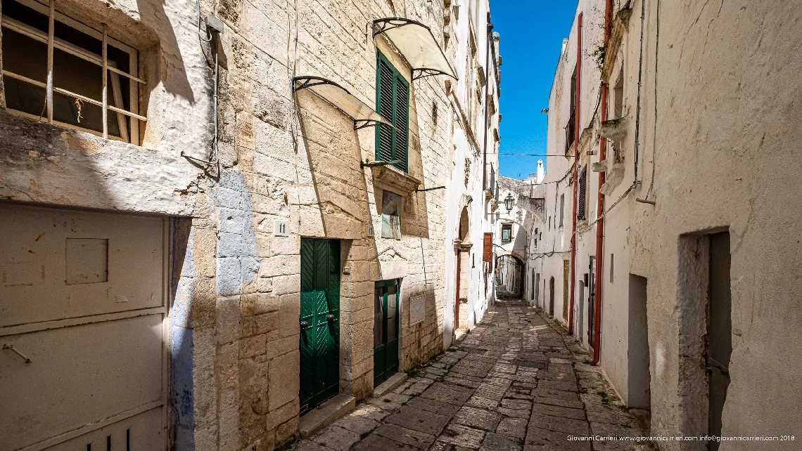 Traces of the stories gone - Ostuni