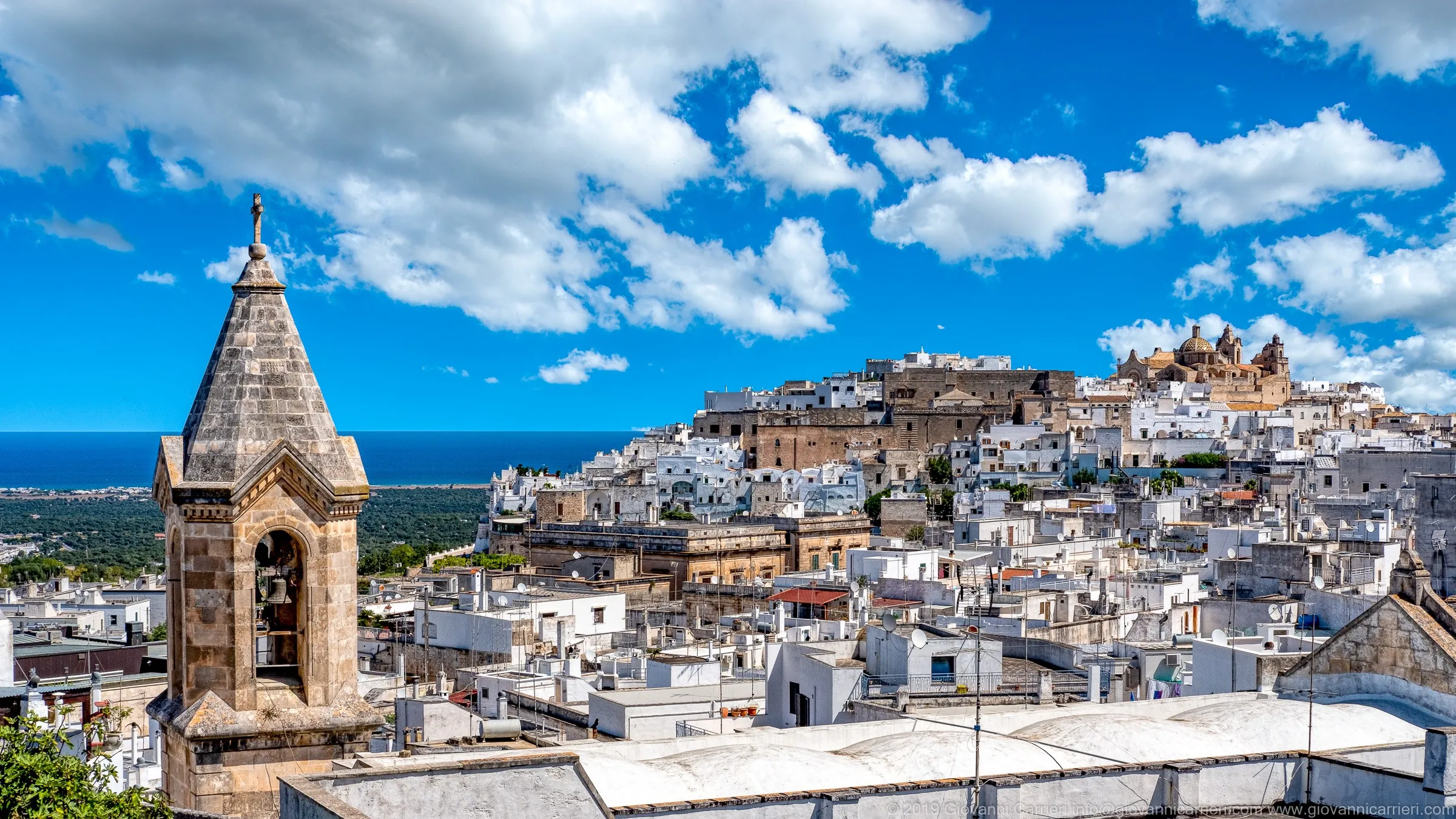 The scenic route of Ostuni