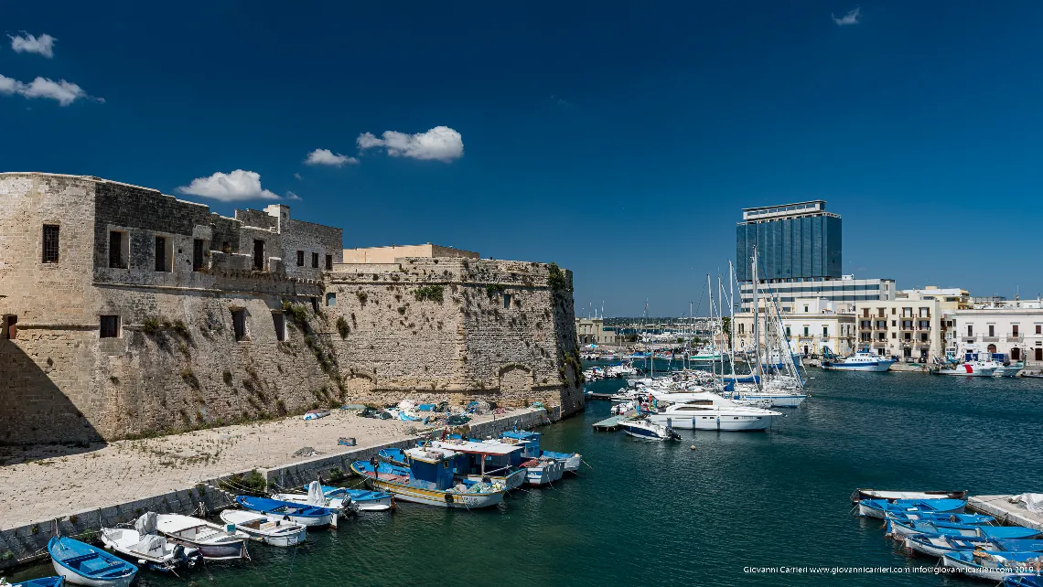 il Castello ed il Grattacielo di Gallipoli