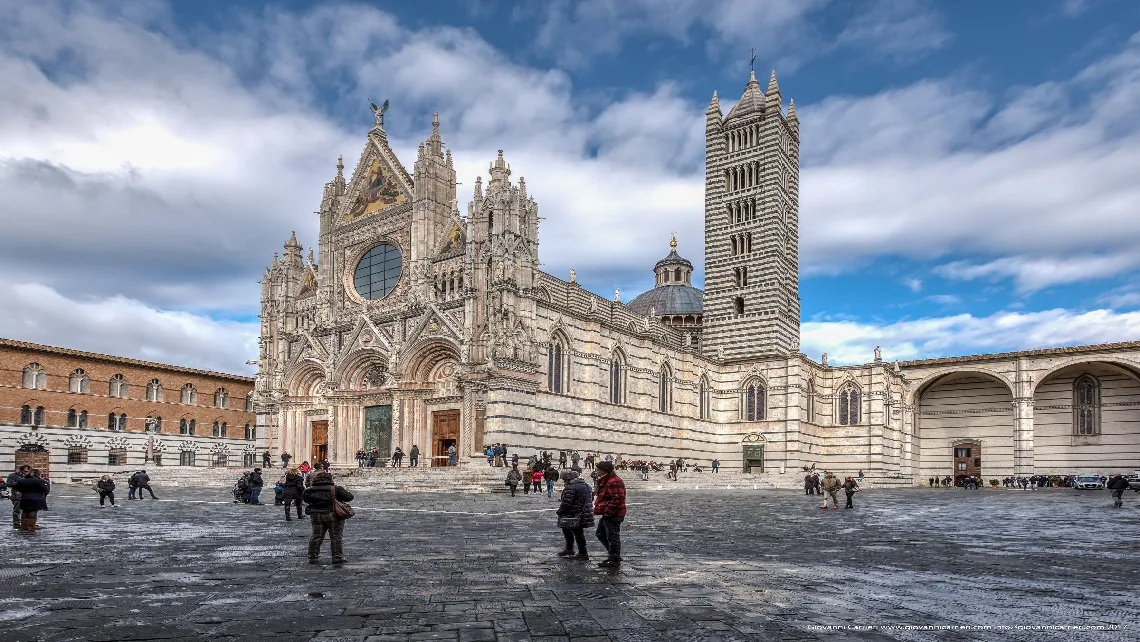 Siena, Piazza Duomo