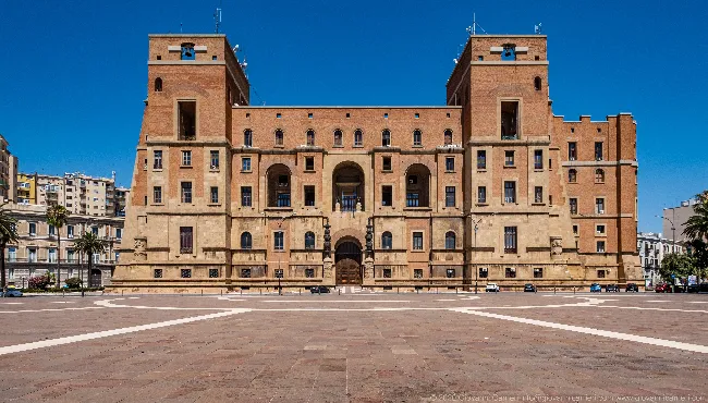 Government Building