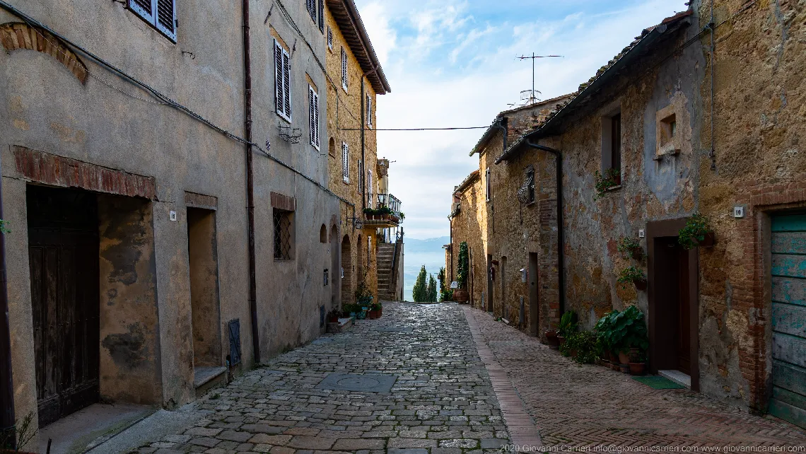 Gozzante street