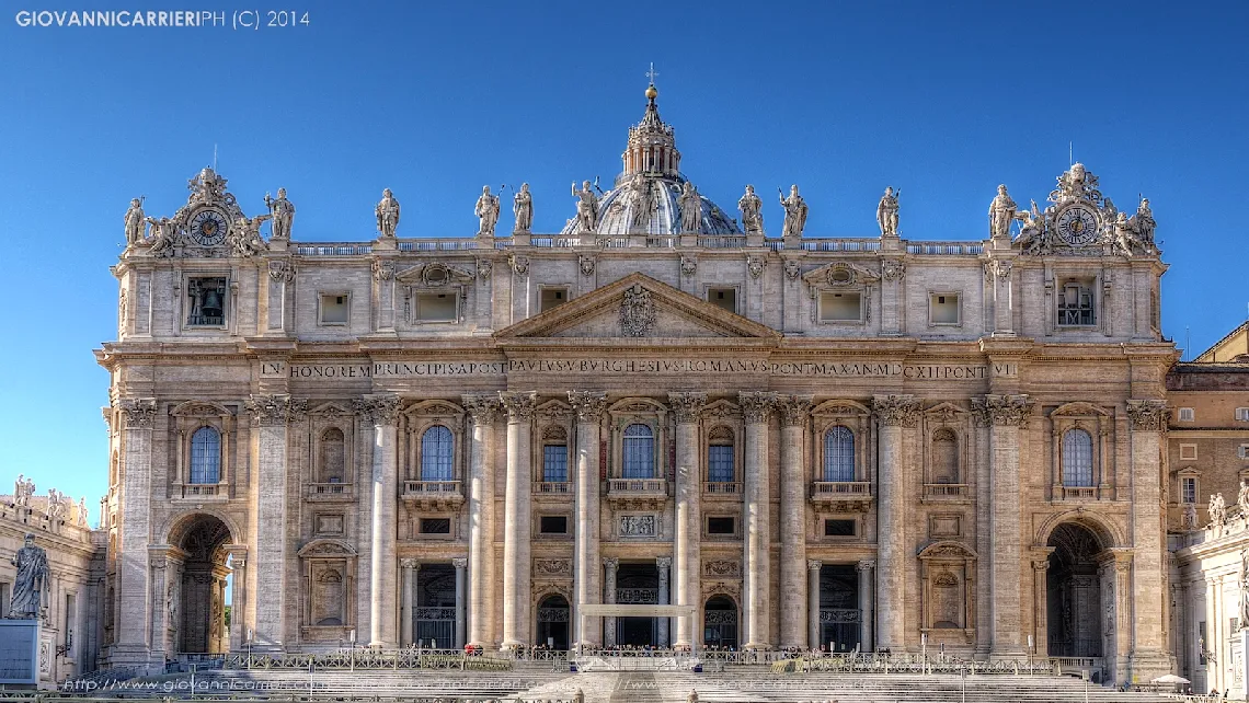 La facciata della Basilica di San Pietro