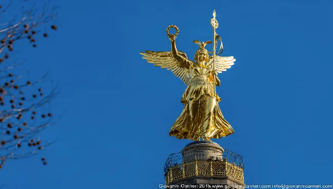 The statue of Victory, particular of column. Tiergarten
