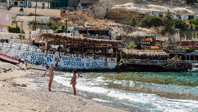 The "Today is life, tomorrow never comes" mural in Matala