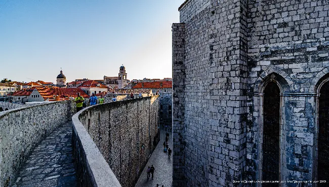 Il muro visto dal lato mare - Dubrovnik