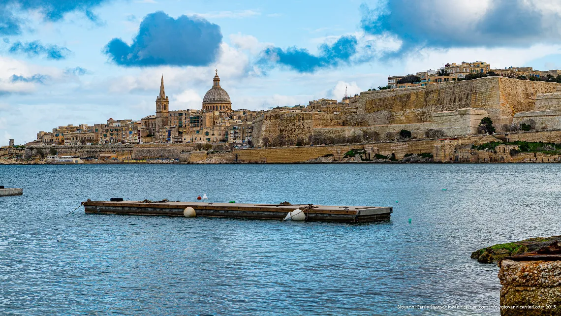 Panoramica di La Valletta con le sue mura difensive - Malta