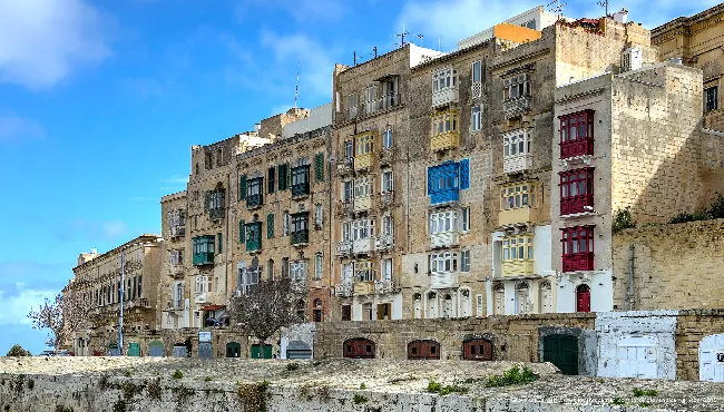 Palazzi con Balconi Colorati di La Valletta, Malta