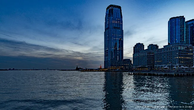 Goldman Sachs Tower al Tramonto: Jersey City Waterfront