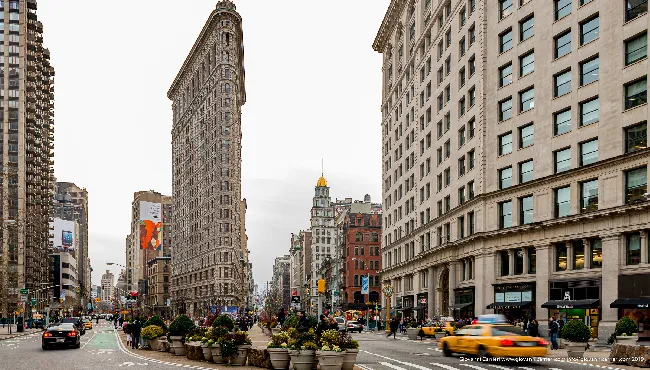 Flat Iron between Broadway and 5th Avenue