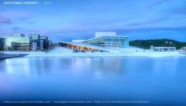 Oslo Opera House vista notturna