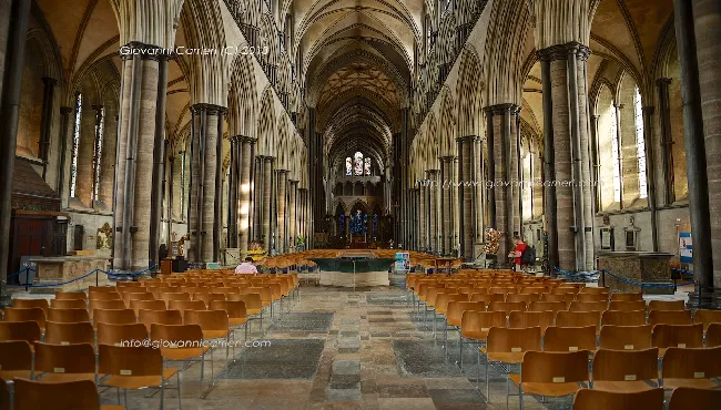 Central nave of Salisbury Cathedral