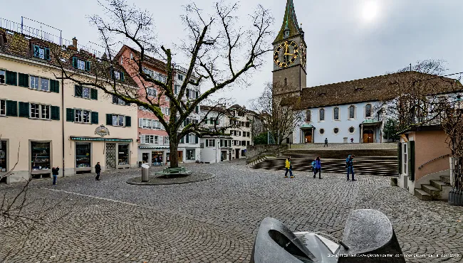 Chiesa di San Pietro e Piazza, Zurigo